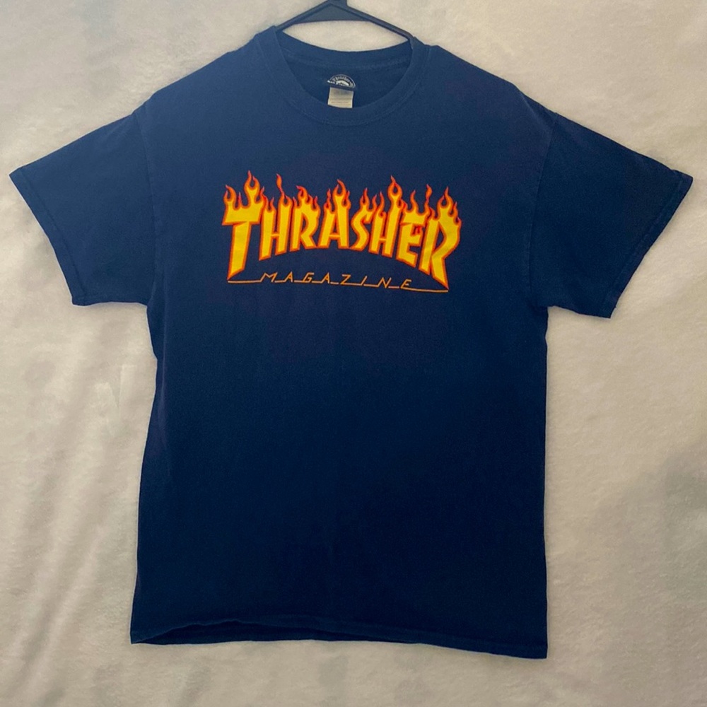 Men’s Thrasher Flame Logo T-shirt Navy Blue- size M